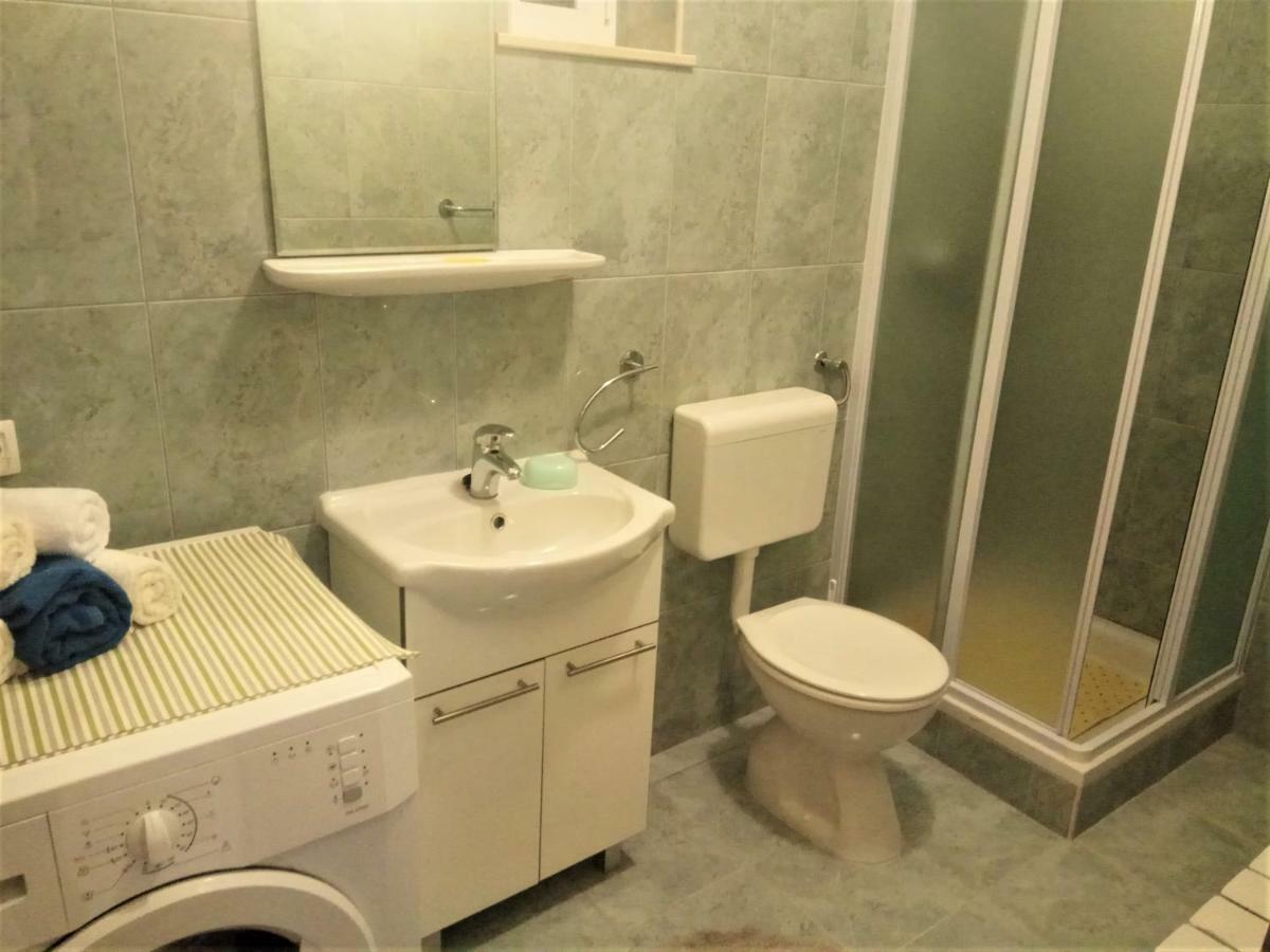 Countryside Vacation House Vitez Babino Polje Bagian luar foto